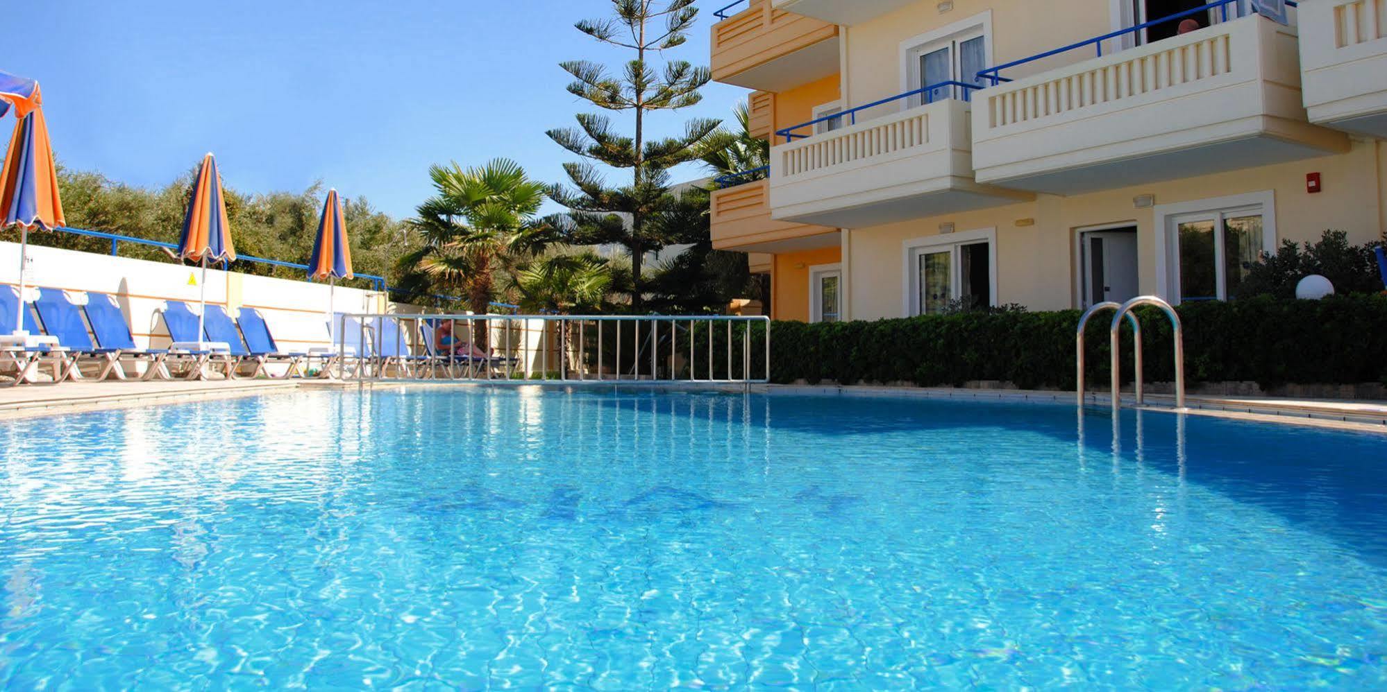 Dias Hotel Apartments Agia Marina Buitenkant foto