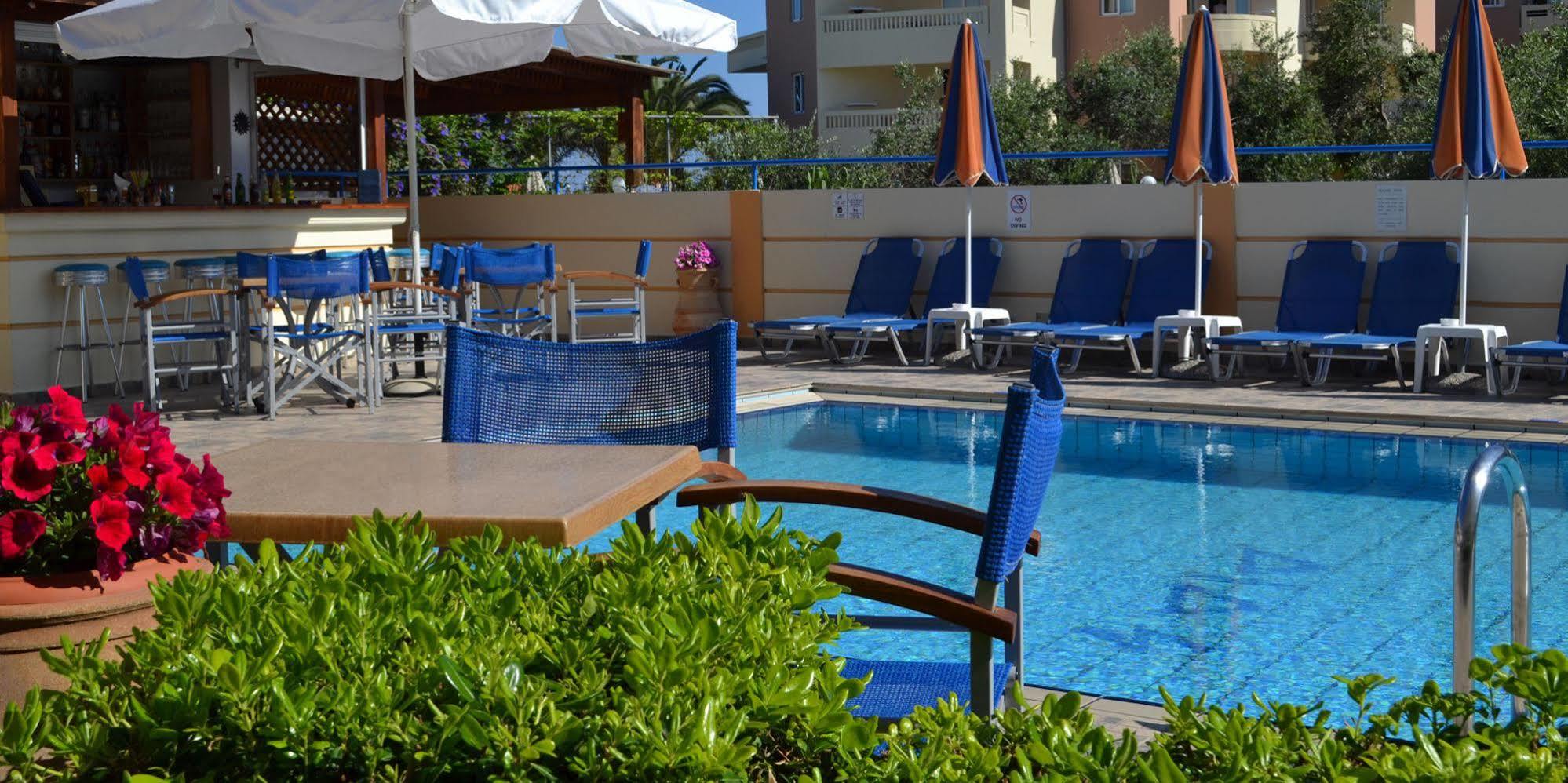 Dias Hotel Apartments Agia Marina Buitenkant foto