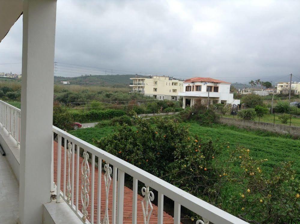 Dias Hotel Apartments Agia Marina Buitenkant foto